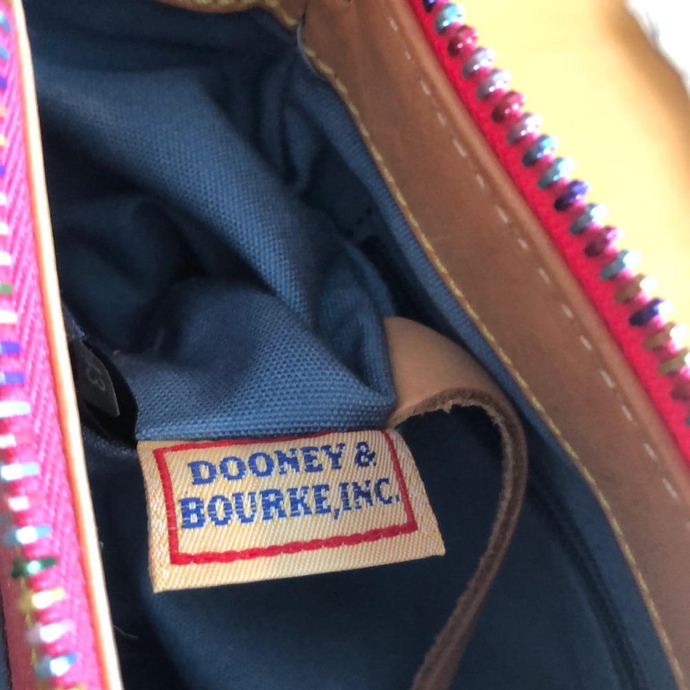 Dooney & Bourke Raspberry Multi Handbag 💗💖 - Picture 11 of 11
